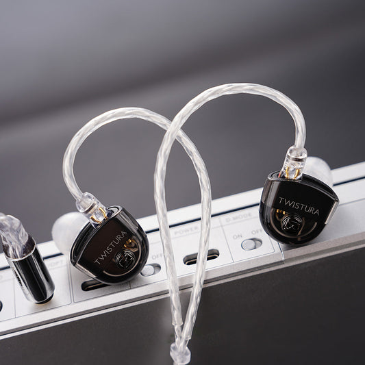 Twistura D-Minor Review: A Stunning Package of Value and Performance